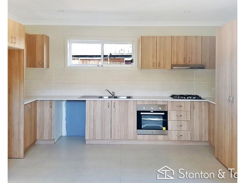 17 & 17A Moxham Street, Cranebrook NSW 2749