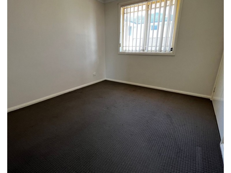 2/63 Jones Street, Kingswood NSW 2747