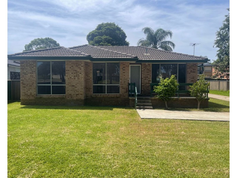71 Newham Drive, Cambridge Park NSW 2747