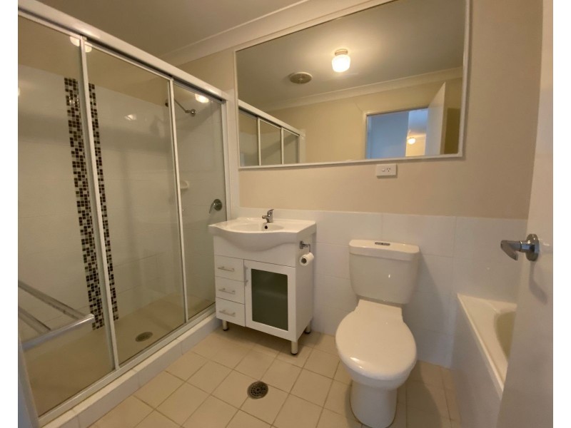 11/26 Luttrell Street, Glenmore Park NSW 2745