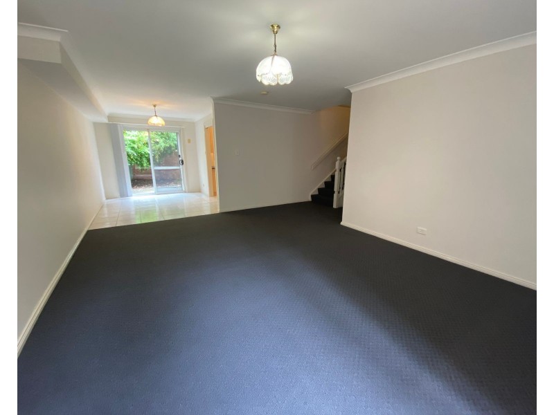 2/49 Rodley Avenue, Penrith NSW 2750