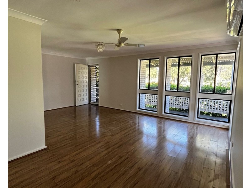 28 Greenway Drive, South Penrith NSW 2750