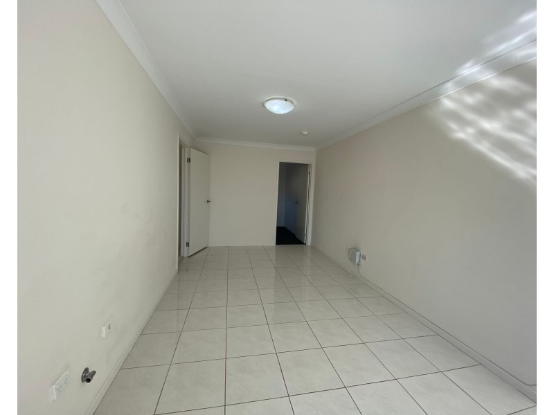 30/8 Colless Street, Penrith NSW 2750