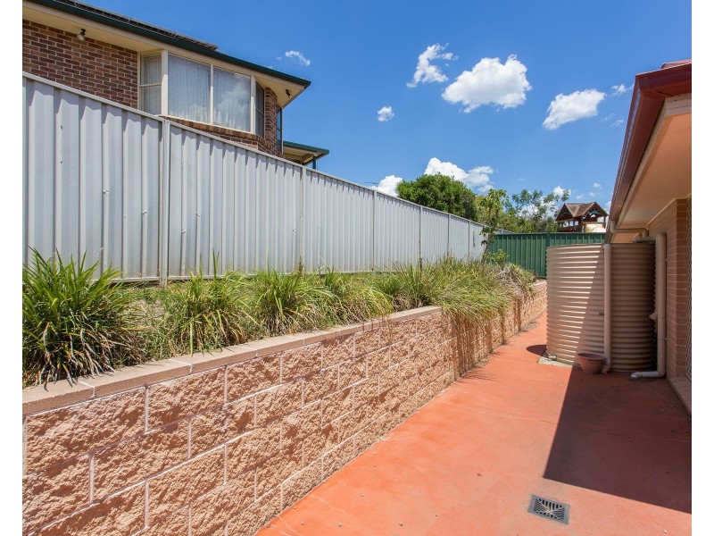 4 Barry Coe Place, Cranebrook NSW 2749