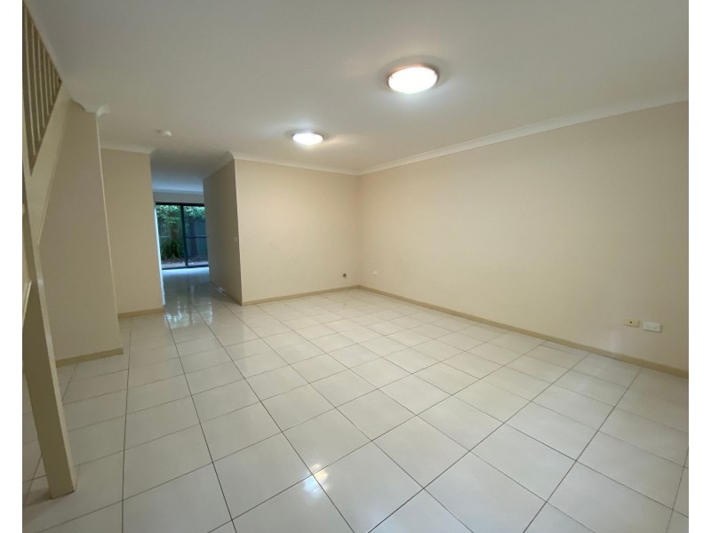 12/26 Luttrell Street, Glenmore Park NSW 2745