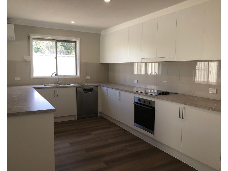 140 Fifth Avenue, Llandilo NSW 2747