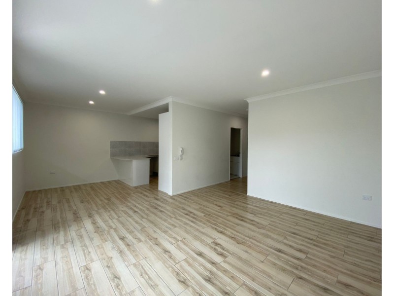 4/108 Lethbridge Street, Penrith NSW 2750