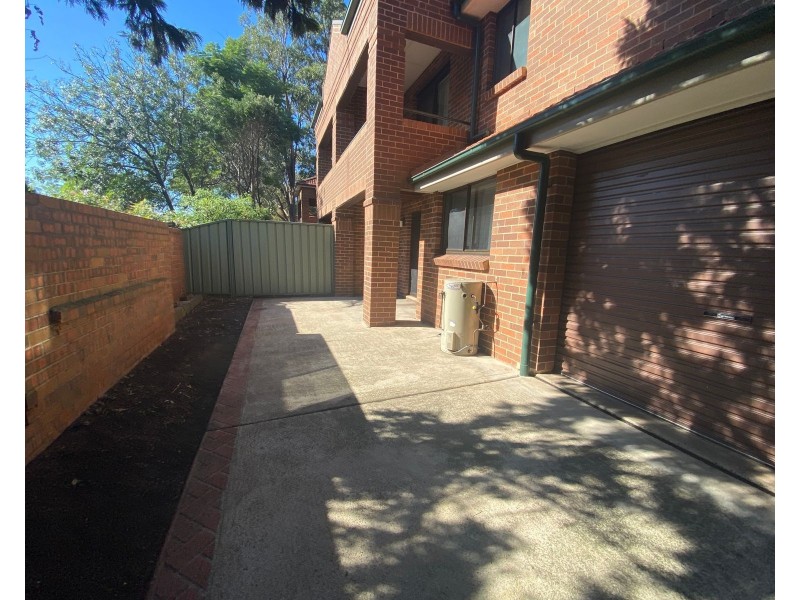 7/42 Mulgoa Road, Penrith NSW 2750