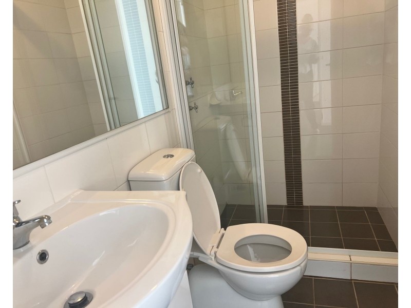 5/84 Woodlands Drive, Glenmore Park NSW 2745