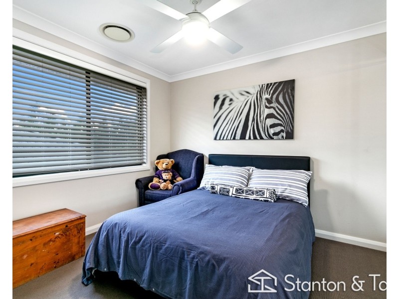 34 Shellbourne Place, Cranebrook NSW 2749