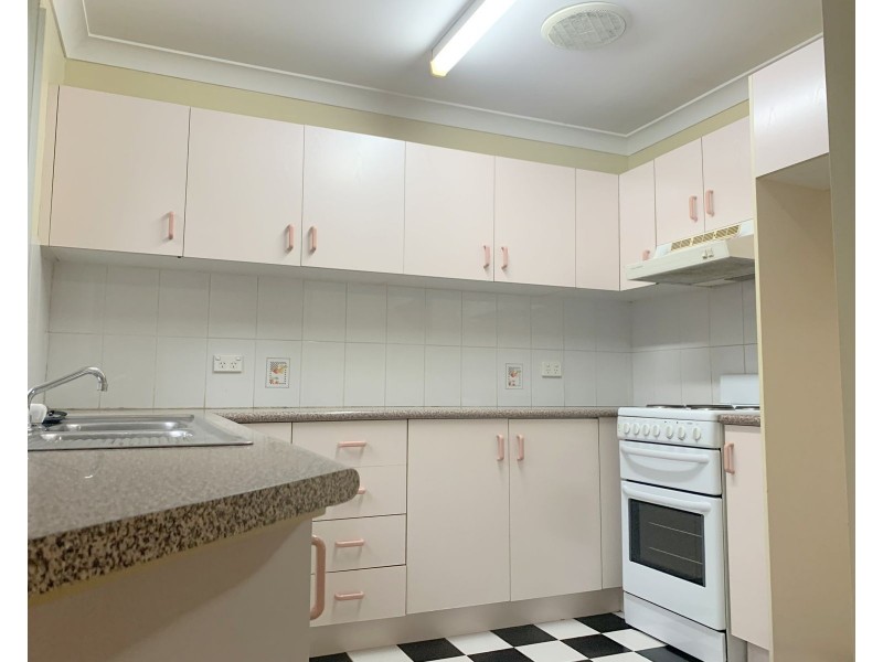 12/204 Derby Street, Penrith NSW 2750