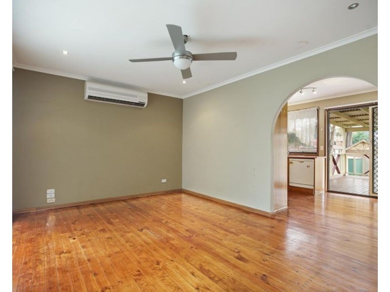 10 Graham Close, Cranebrook NSW 2749