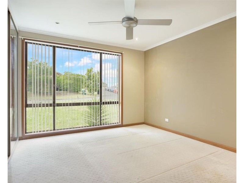 10 Graham Close, Cranebrook NSW 2749