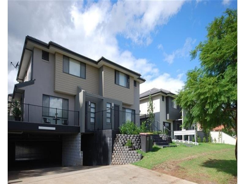 4/32 Luttrell Street, Glenmore Park NSW 2745