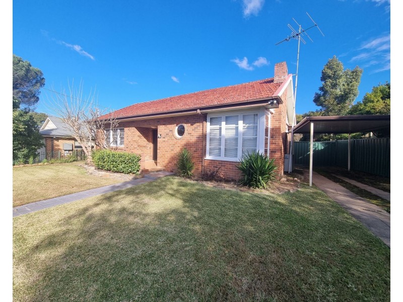 6 Hornseywood Avenue, Penrith NSW 2750