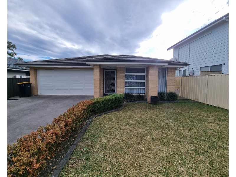 79 Oxford Street, Cambridge Park NSW 2747