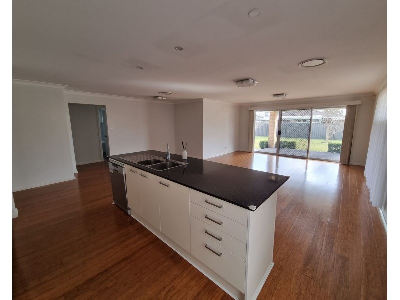 79 Oxford Street, Cambridge Park NSW 2747