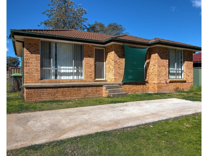 69 Newham Drive, Cambridge Gardens NSW 2747
