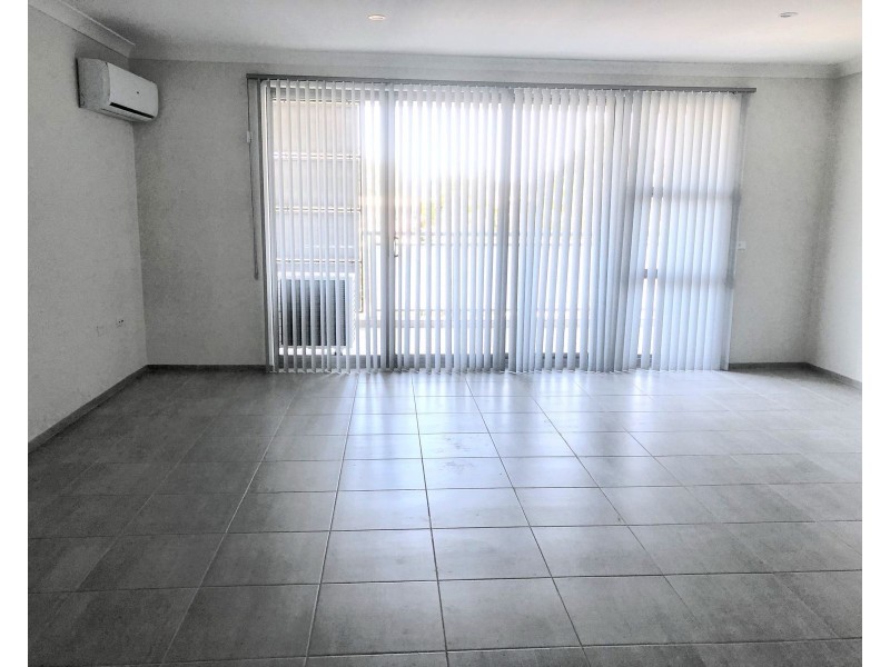 12/4 Colless Street, Penrith NSW 2750