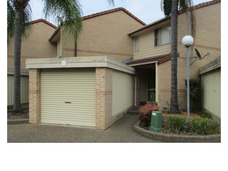 6/3 Cosgrove Crescent, Kingswood NSW 2747