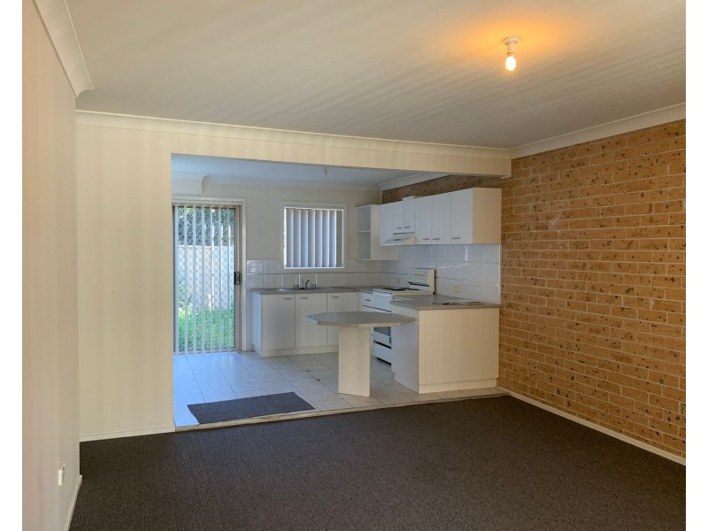 6/3 Cosgrove Crescent, Kingswood NSW 2747