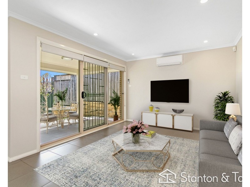 11 Sunrise Terrace, Glenmore Park NSW 2745