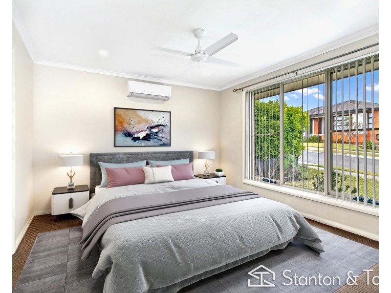 11 Sunrise Terrace, Glenmore Park NSW 2745