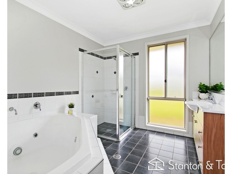 2055-2057 The Northern Road, Glenmore Park NSW 2745