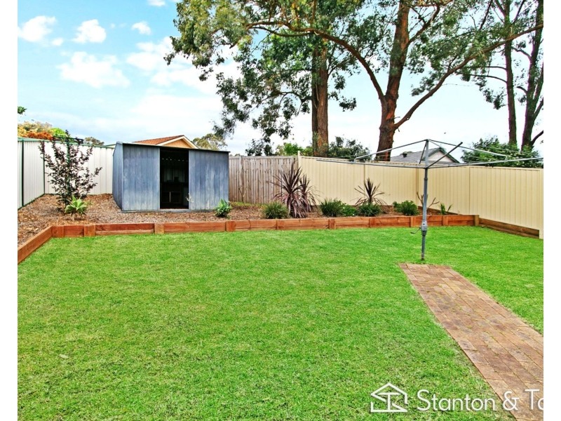22 Harwood Circuit, Glenmore Park NSW 2745