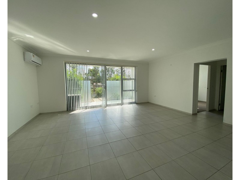 2/4 Colless Street, Penrith NSW 2750