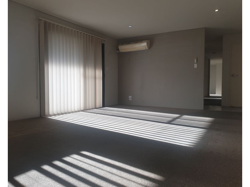 16/7-9 Regentville Road, Penrith NSW 2750