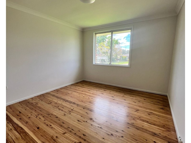 8 Brentwood Grove, Werrington Downs NSW 2747