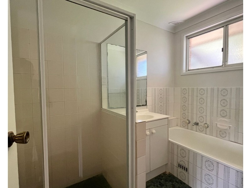 8 Brentwood Grove, Werrington Downs NSW 2747