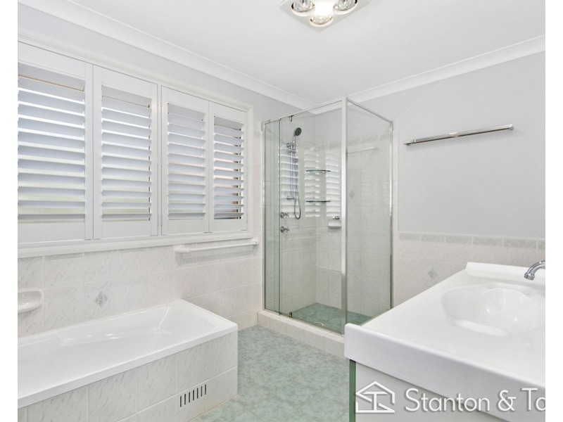 3 Turnberry Crescent, Glenmore Park NSW 2745