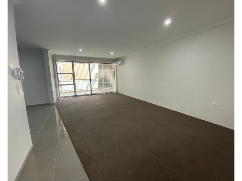 15/4 Colless Street, Penrith NSW 2750