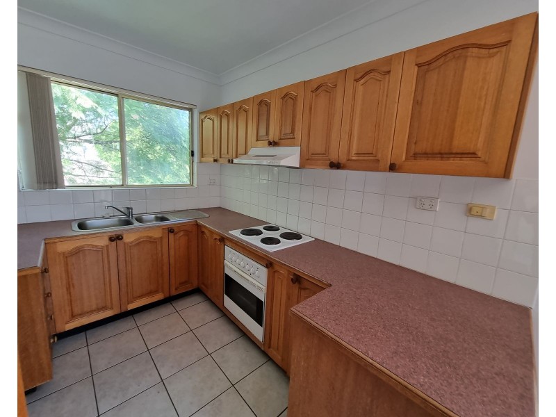8/10-12 Dent Street, Penrith NSW 2750