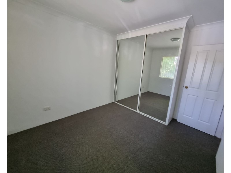 8/10-12 Dent Street, Penrith NSW 2750