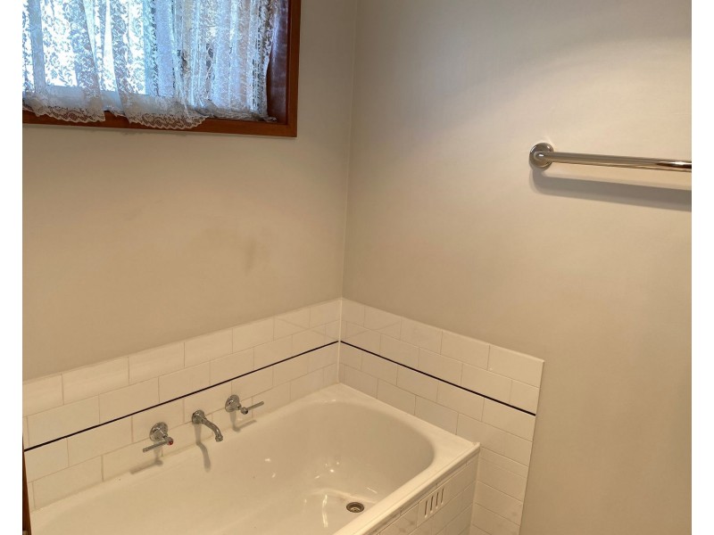 104 Sunflower Drive, Claremont Meadows NSW 2747