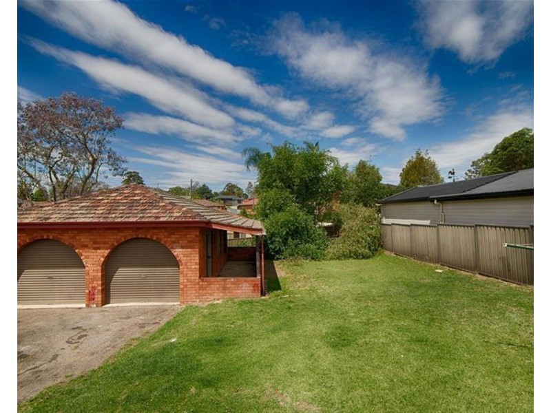 8 Sheba Crescent, South Penrith NSW 2750