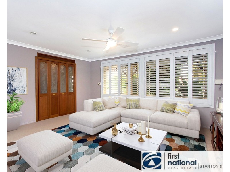 5 Kylie Tennant Close, Glenmore Park NSW 2745