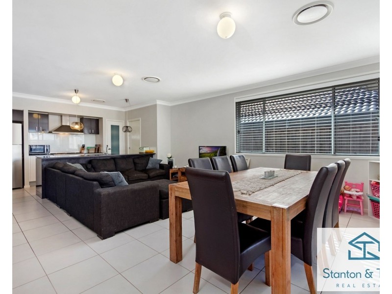 14 Hassall Way, Glenmore Park NSW 2745