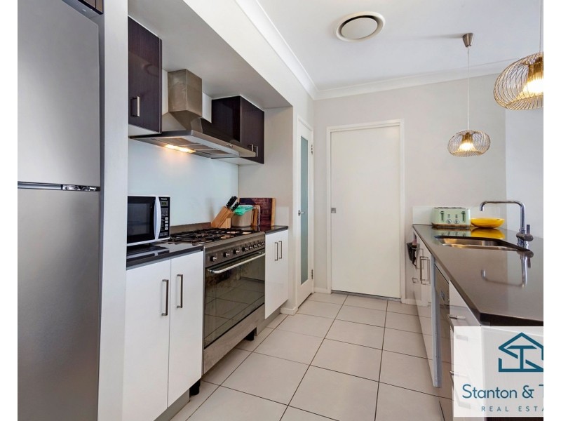 14 Hassall Way, Glenmore Park NSW 2745