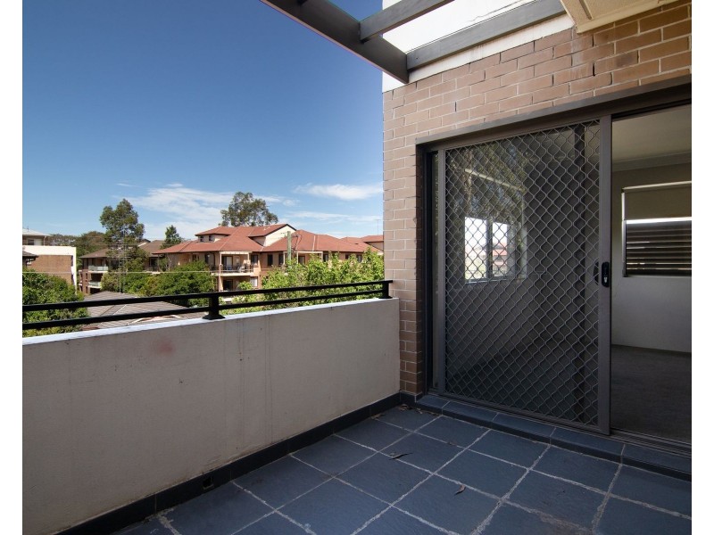 17/1-5 Regentville Road, Jamisontown NSW 2750