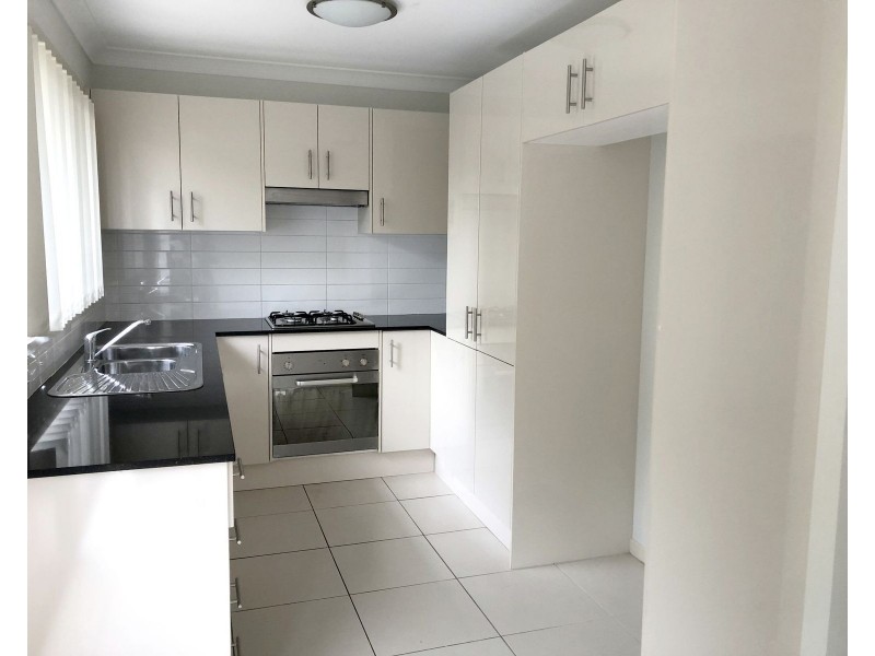 7/32 Luttrell Street, Glenmore Park NSW 2745