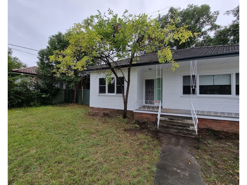 6 Worth Street, Penrith NSW 2750