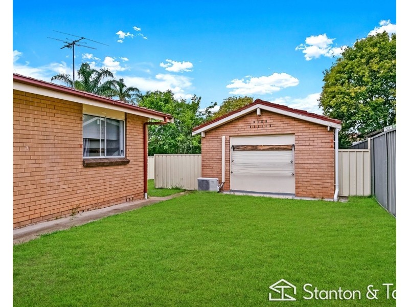 7 Kerran Close, Cambridge Park NSW 2747