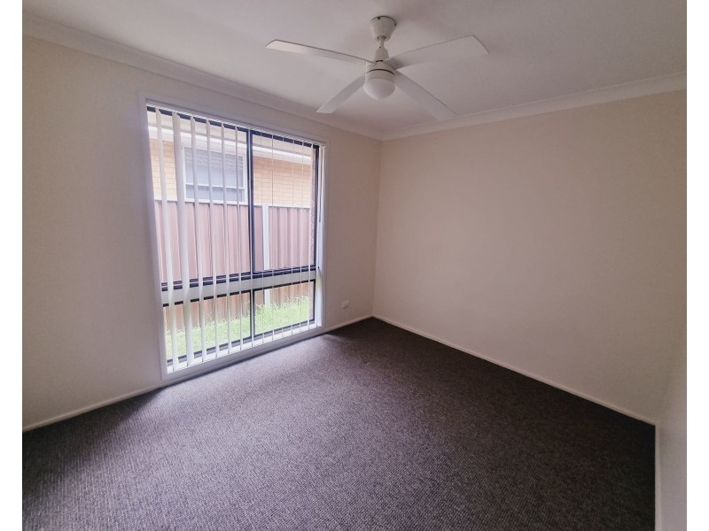 18 Racecourse Road, South Penrith NSW 2750