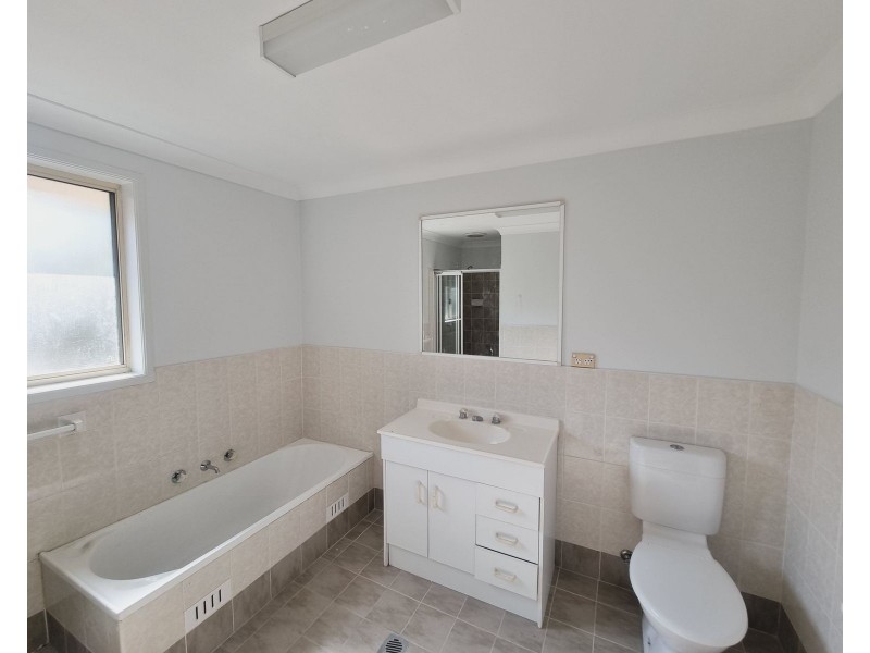 4/9-11 Thurston Street, Penrith NSW 2750