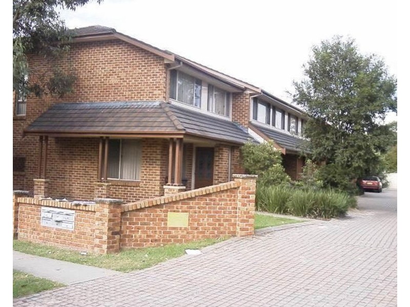 8/88-92 Castlereagh Street, Penrith NSW 2750