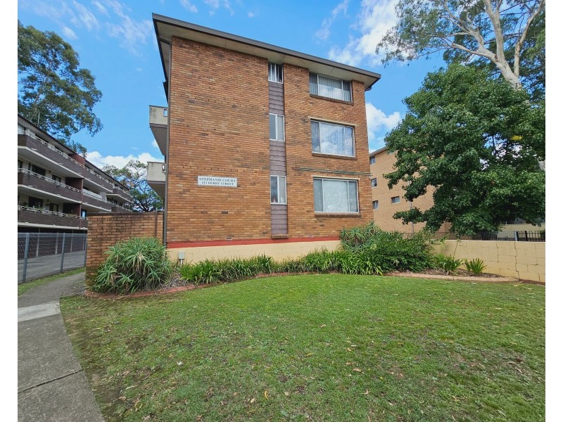 4/213 Derby Street, Penrith NSW 2750